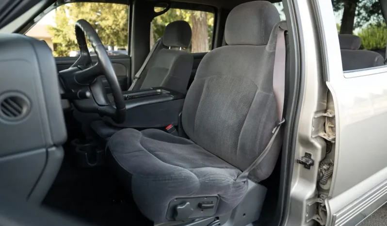 
								2002 Chevrolet Silverado 2500HD LS Duramax full									