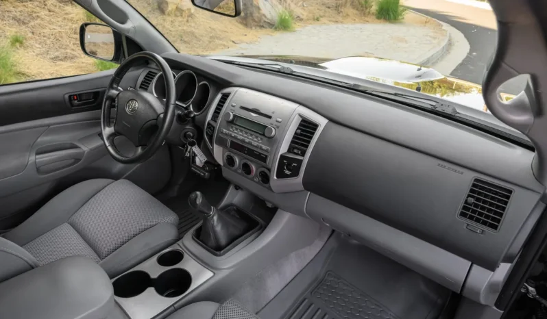 
								2005 Toyota Tacoma SR5 TRD Sport Access Cab V6 full									