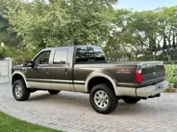 
										2009 Ford F-250 King Ranch Crew Cab Power Stroke full									