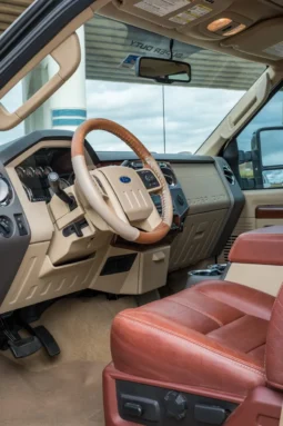 
										2010 Ford F-350 Super Duty King Ranch Crew Cab Power Stroke full									