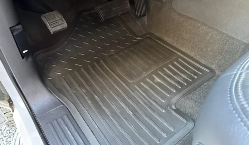 
								2005 GMC Sierra 2500HD SLT 4×4 full									