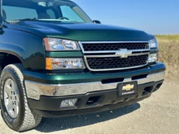 
										2006 Chevrolet Silverado 1500 LT 4×4 full									