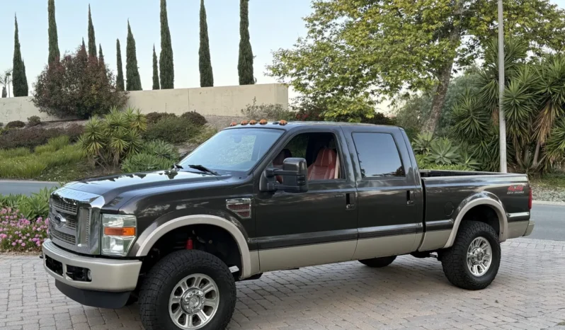 
								2009 Ford F-250 King Ranch Crew Cab Power Stroke full									