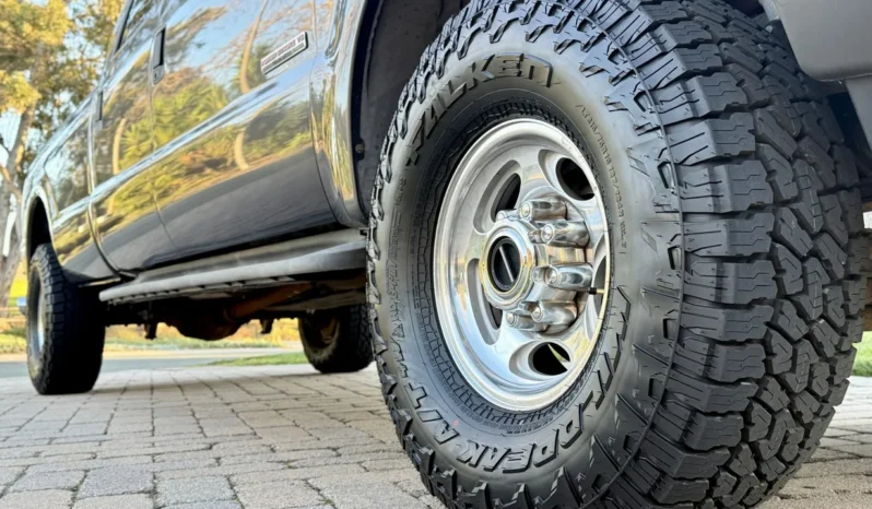 
								2004 Ford F-350 Super Duty Lariat Crew Cab full									