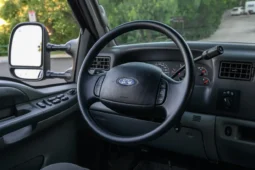 
										2004 Ford F-350 Super Duty XLT Crew Cab 4×4 full									