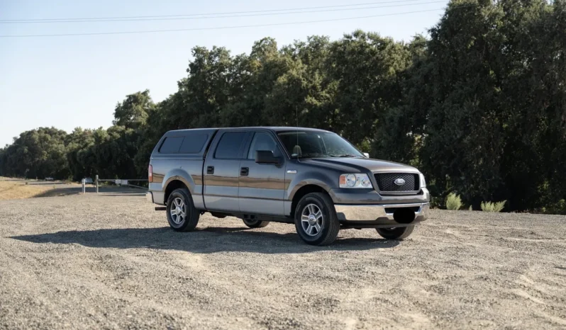 
								2006 Ford F-150 XLT SuperCrew full									