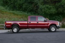 2004 Ford F-350 Super Duty XLT Crew Cab 4×4