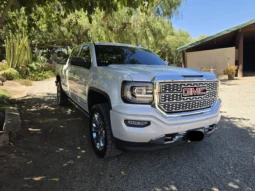 
										2018 GMC Sierra 1500 Denali Crew Cab full									