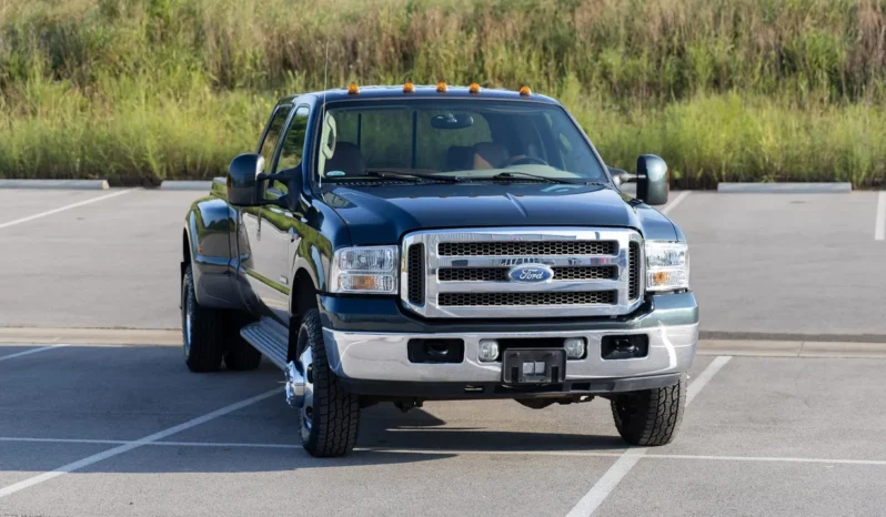 
								2005 Ford F-350 Super Duty King Ranch Crew Cab full									