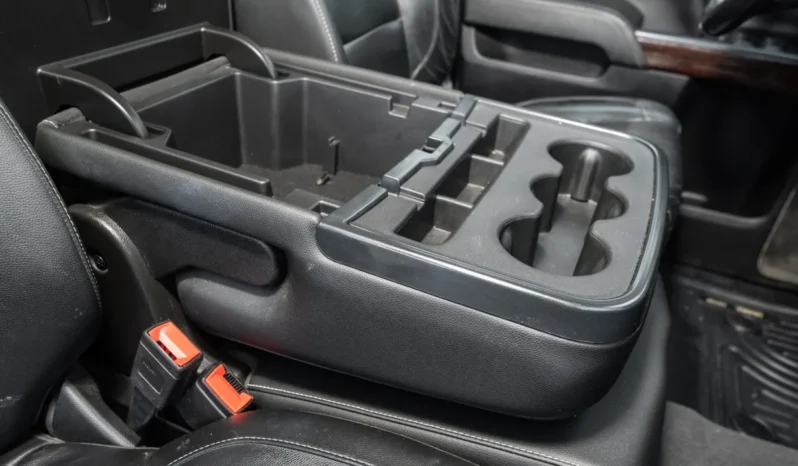 
								2019 GMC Sierra 2500HD SLT Crew Cab Duramax full									