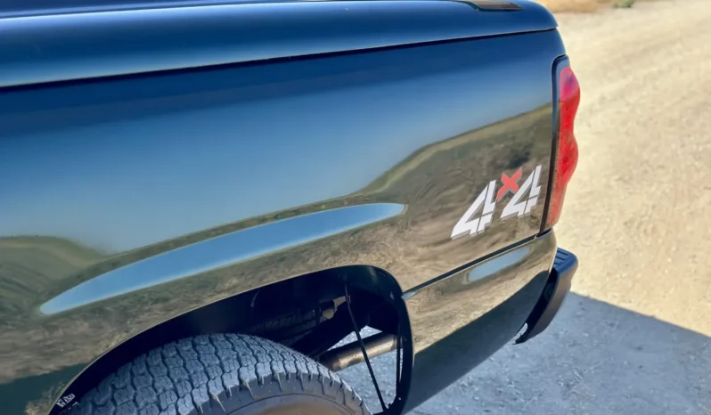 
								2006 Chevrolet Silverado 1500 LT 4×4 full									