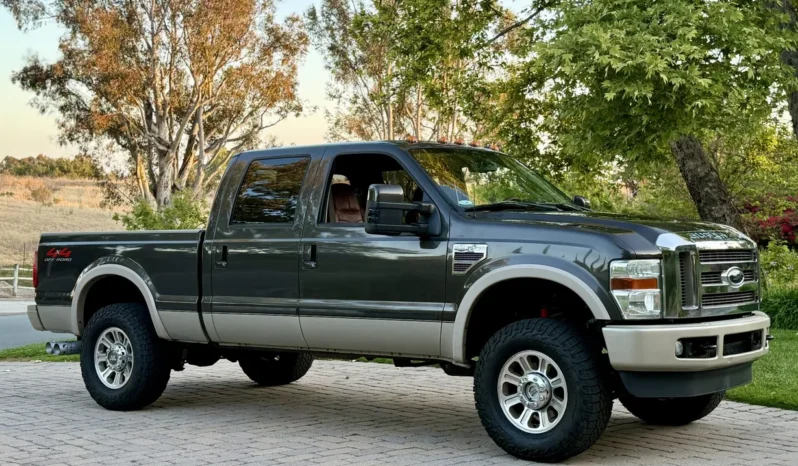 
								2009 Ford F-250 King Ranch Crew Cab Power Stroke full									