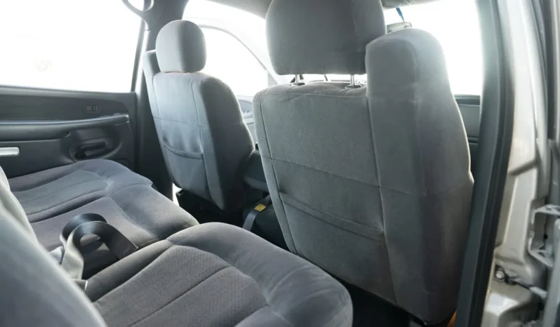 
								2002 Chevrolet Silverado 2500HD LS Duramax full									