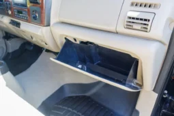 
										2006 Ford F-250 Super Duty Lariat Crew Cab full									