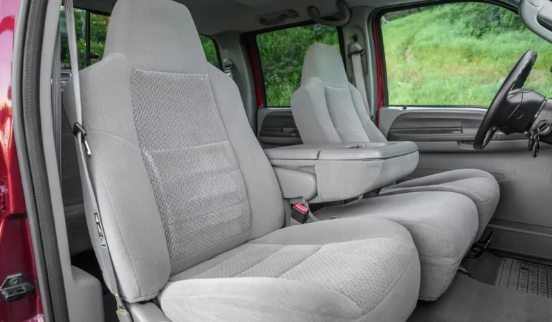 
								2004 Ford F-350 Super Duty XLT Crew Cab 4×4 full									