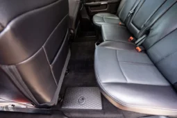 
										2018 Ram 3500 Laramie Crew Cab Dually full									