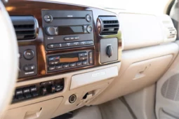 
										2005 Ford F-350 Super Duty King Ranch Crew Cab full									