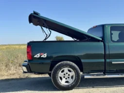
										2006 Chevrolet Silverado 1500 LT 4×4 full									