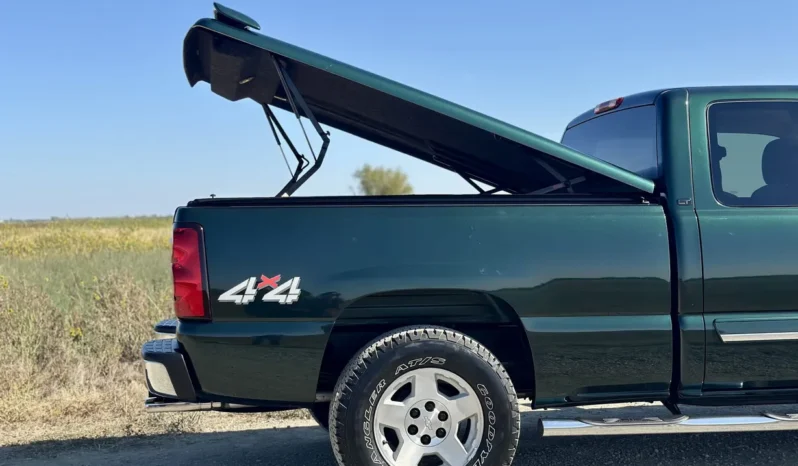 
								2006 Chevrolet Silverado 1500 LT 4×4 full									