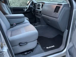 
										2007 Dodge Ram 3500 SLT Mega Cab Dually full									