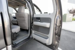 
										2006 Ford F-150 XLT SuperCrew full									