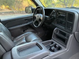 
										2005 GMC Sierra 2500HD SLT 4×4 full									