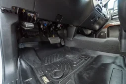 
										2019 GMC Sierra 2500HD SLT Crew Cab Duramax full									