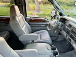 
										2004 Ford F-350 Super Duty Lariat Crew Cab full									