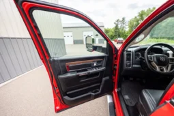 
										2018 Ram 3500 Laramie Crew Cab Dually full									