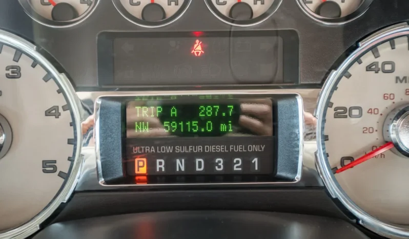 
								2010 Ford F-350 Super Duty King Ranch Crew Cab Power Stroke full									