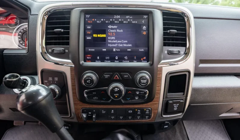 
								2018 Ram 3500 Laramie Crew Cab Dually full									
