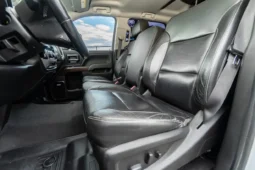 
										2019 GMC Sierra 2500HD SLT Crew Cab Duramax full									