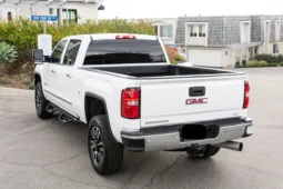 
										2019 GMC Sierra 2500HD SLT Crew Cab Duramax full									