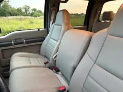 
										2010 Ford F-250 XLT Crew Cab Power Stroke full									