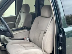 
										2006 Chevrolet Silverado 1500 LT 4×4 full									