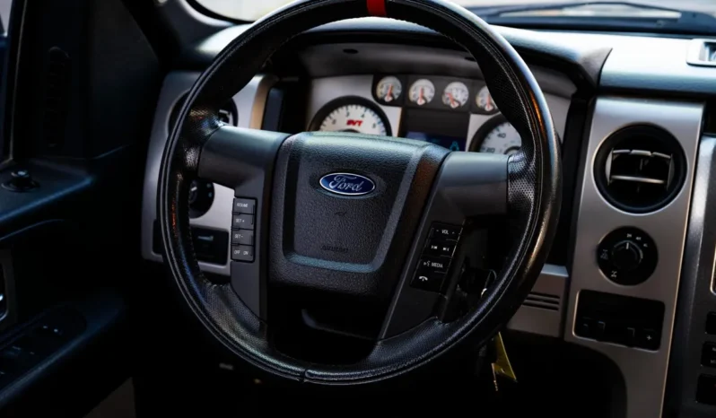 
								2010 Ford F-150 SVT Raptor SuperCab full									