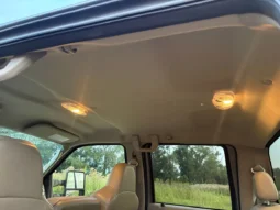
										2010 Ford F-250 XLT Crew Cab Power Stroke full									