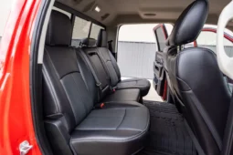 
										2018 Ram 3500 Laramie Crew Cab Dually full									