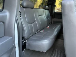 
										2005 GMC Sierra 2500HD SLT 4×4 full									