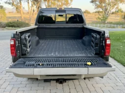 
										2009 Ford F-250 King Ranch Crew Cab Power Stroke full									