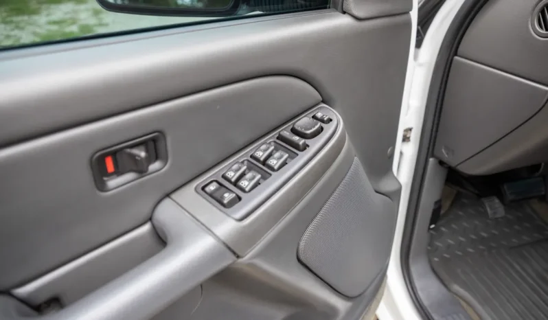 
								2005 Chevrolet Silverado 2500HD LS Crew Cab Duramax full									