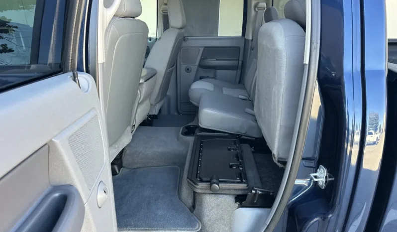 
								2009 Dodge Ram 2500 SLT Quad Cab Cummins full									