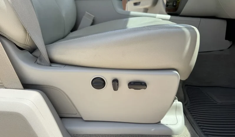 
								2011 Chevrolet Silverado 2500HD LTZ Extended Cab Duramax full									