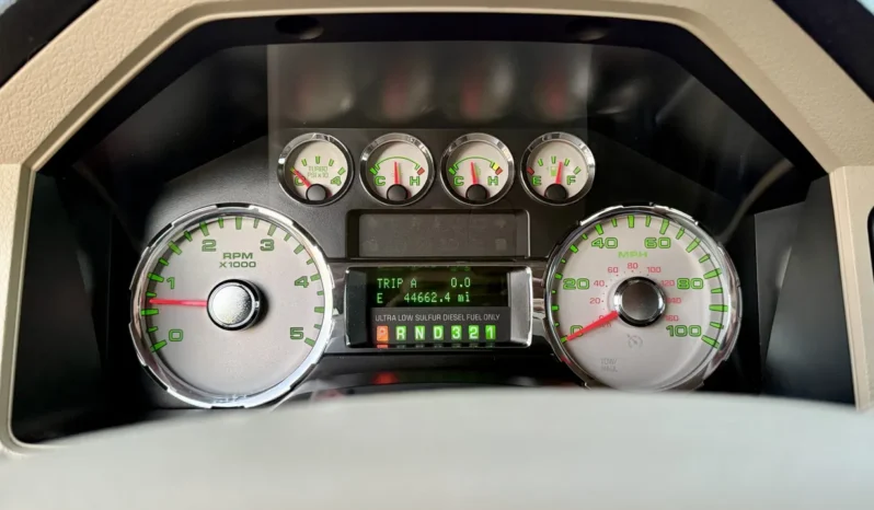 
								2009 Ford F-250 King Ranch Crew Cab Power Stroke full									