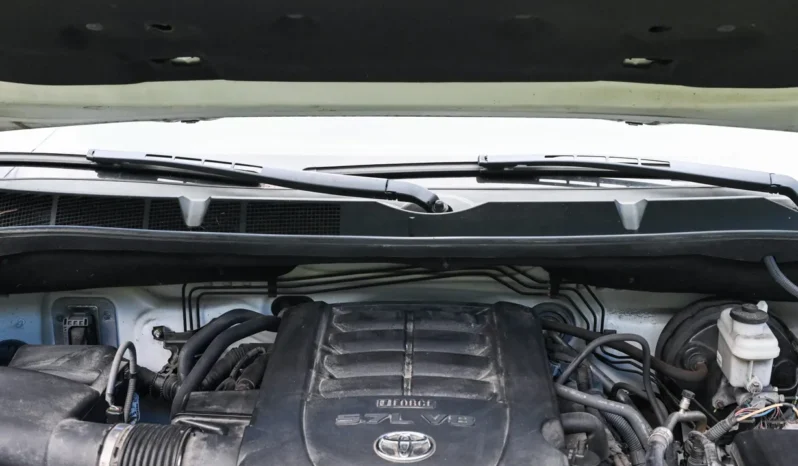 
								2018 Toyota Tundra SR5 Double Cab TRD Sport full									
