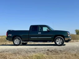 
										2006 Chevrolet Silverado 1500 LT 4×4 full									