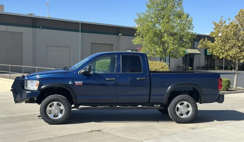 
								2009 Dodge Ram 2500 SLT Quad Cab Cummins full									