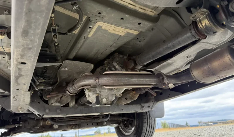 
								2004 Toyota Tundra Limited Access Cab V8 full									