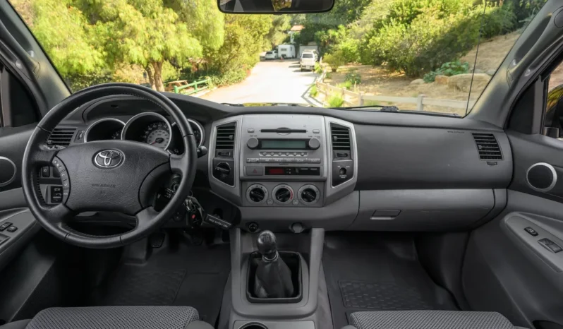 
								2005 Toyota Tacoma SR5 TRD Sport Access Cab V6 full									