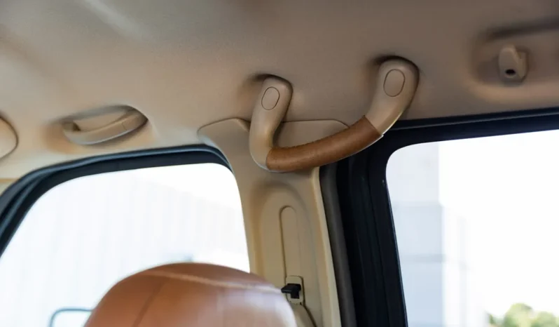
								2005 Ford F-350 Super Duty King Ranch Crew Cab full									